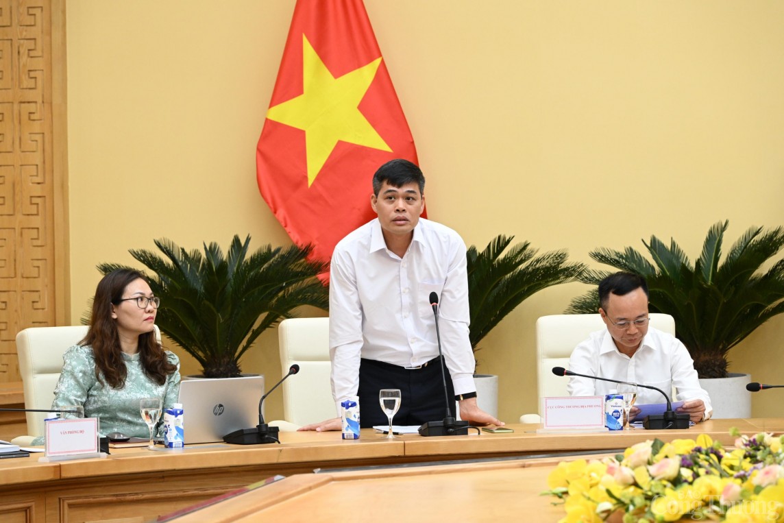 Khai mạc Hội nghị trực tuyến phổ biến Nghị định số 32 về cụm công nghiệp Khai mạc Hội nghị trực tuyến phổ biến Nghị định số 32 về cụm công nghiệp