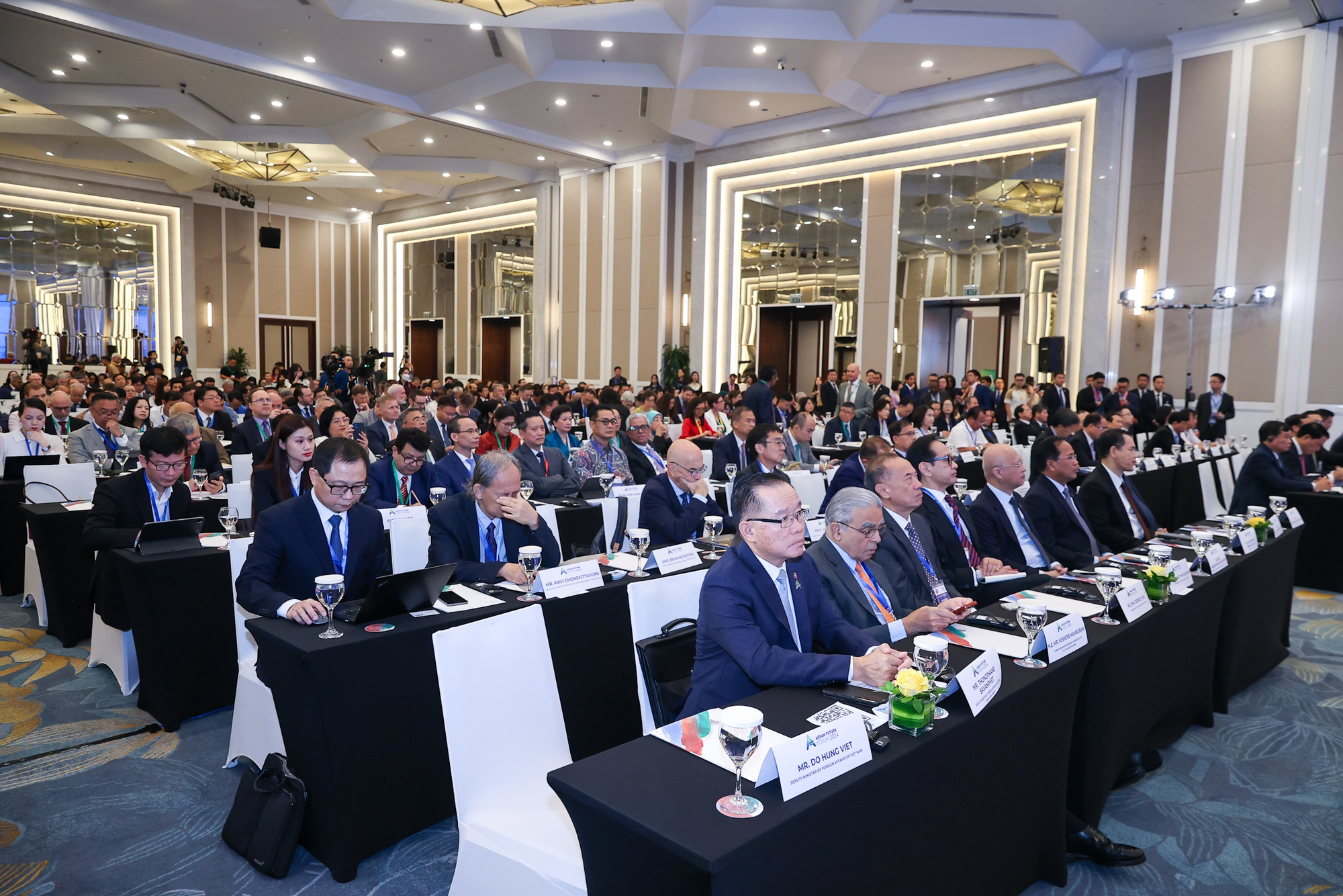 Thủ tướng Phạm Minh Chính dự phiên khai mạc Diễn đàn Tương lai ASEAN Thủ tướng Phạm Minh Chính dự phiên khai mạc Diễn đàn Tương lai ASEAN