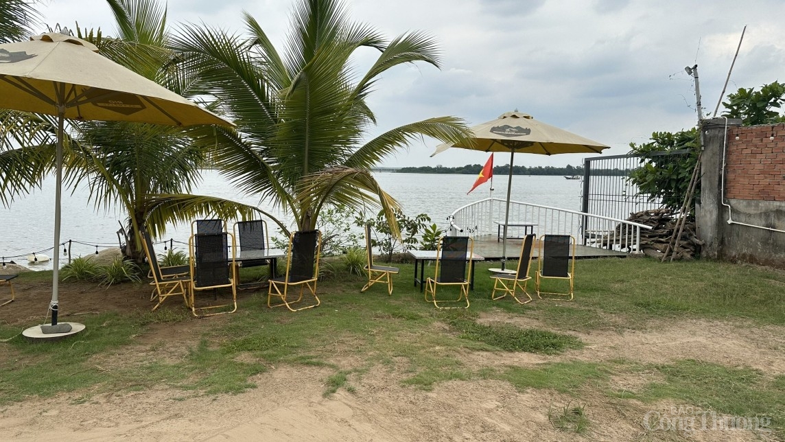 TP. Thủ Đức: Cận cảnh hàng loạt khu glamping vi phạm lấn sông tại phường Long Phước