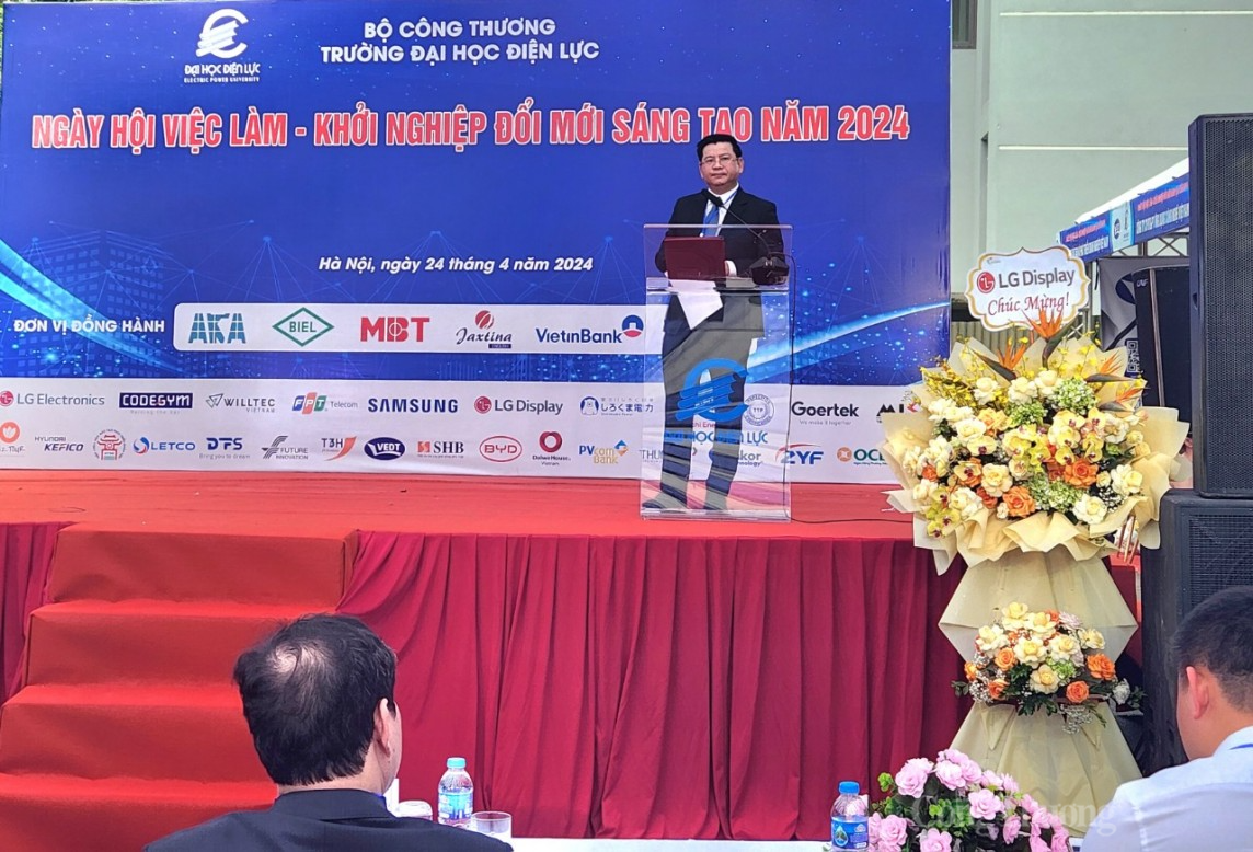 EPU: Sôi nổi các hoạt động tại “Ngày hội việc làm - Khởi nghiệp đổi mới sáng tạo năm 2024” EPU: Sôi nổi các hoạt động tại “Ngày hội việc làm - Khởi nghiệp đổi mới sáng tạo năm 2024”