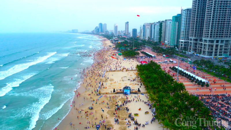 Du lịch Đà Nẵng kỳ vọng vào khách quốc tế trong dịp lễ 30/4 và 1/5 Du lịch Đà Nẵng kỳ vọng vào khách quốc tế trong dịp lễ 30/4 và 1/5