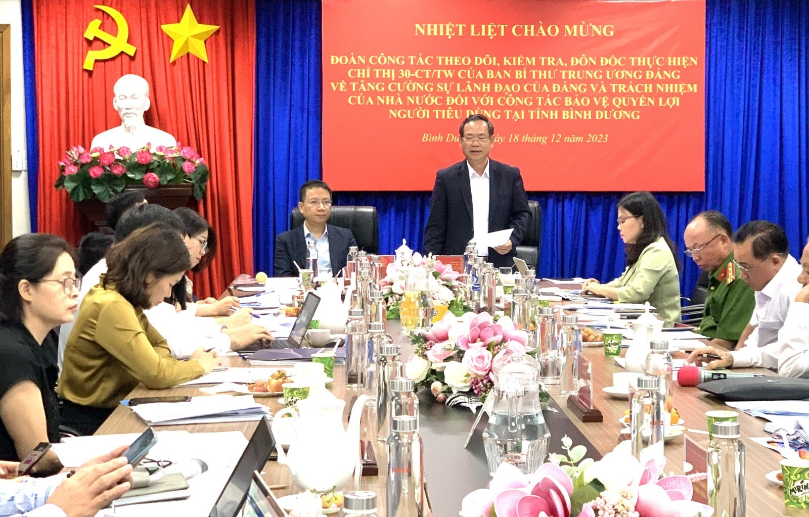 Bài 2: Chuyển biến tích cực từ trung ương đến địa phương Bài 2: Chuyển biến tích cực từ trung ương đến địa phương