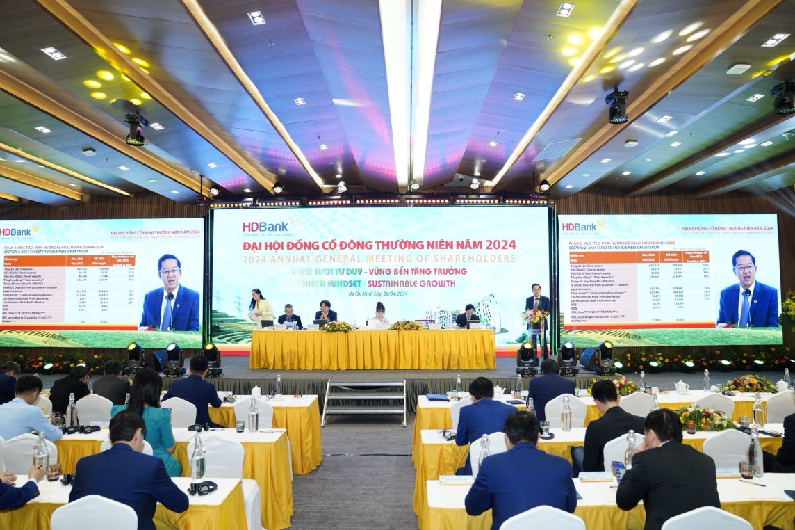 Tại đại hội , tất cả các tờ trình được thông qua với tỷ lệ đồng thuận cao Tại đại hội , tất cả các tờ trình được thông qua với tỷ lệ đồng thuận cao