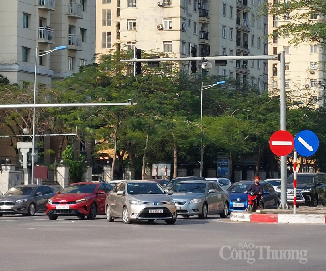 Dự báo thời tiết Hà Nội hôm nay 28/4/2024: Hà Nội có mây, ngày nắng gắt oi bức Dự báo thời tiết Hà Nội hôm nay 28/4/2024: Hà Nội có mây, ngày nắng gắt oi bức