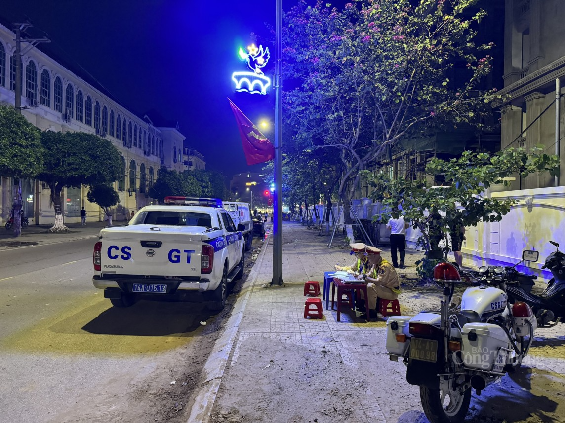 Quảng Ninh: Tăng cường công tác đảm bảo an ninh trật tự dịp lễ Carnaval Hạ Long 2024 Quảng Ninh: Tăng cường công tác đảm bảo an ninh trật tự dịp lễ Carnaval Hạ Long 2024