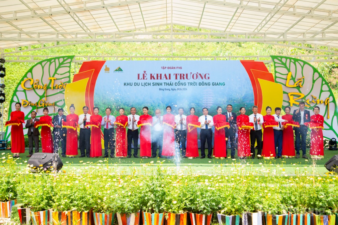 Quảng Nam: Khai trương Khu du lịch sinh thái Cổng trời Đông Giang Quảng Nam: Khai trương Khu du lịch sinh thái Cổng trời Đông Giang