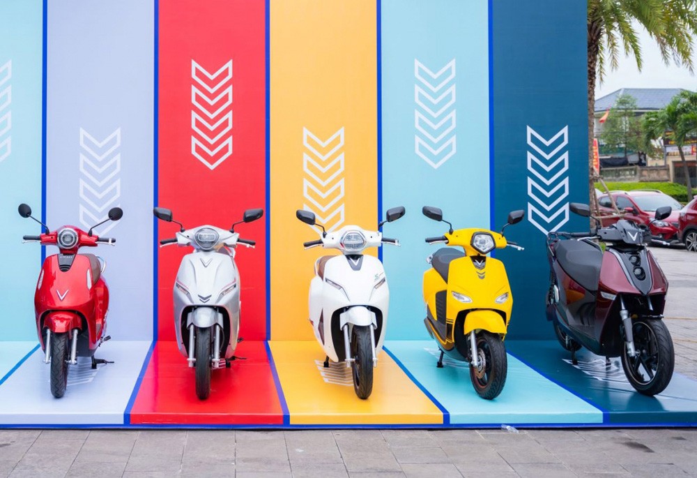 Nhận ưu đãi gần 22 tỷ đồng dành cho khách hàng mua xe máy điện VinFast Nhận ưu đãi gần 22 tỷ đồng dành cho khách hàng mua xe máy điện VinFast
