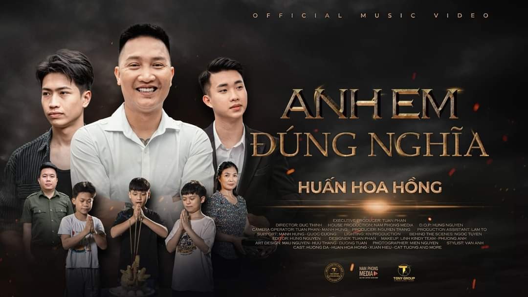Huấn Hoa Hồng sáng tác ca khúc "Anh em đúng nghĩa" để tặng Khá Bảnh Huấn Hoa Hồng sáng tác ca khúc "Anh em đúng nghĩa" để tặng Khá Bảnh