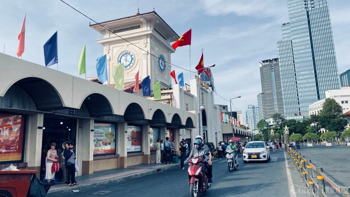 TP. Hồ Chí Minh: Những hình ảnh hiếm thấy về đường phố trung tâm trong ngày lễ 30/4