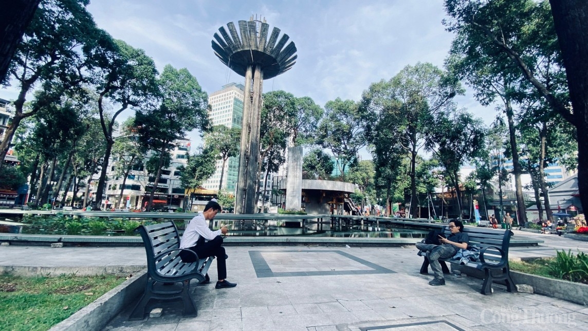 TP. Hồ Chí Minh: Những hình ảnh hiếm thấy về đường phố trung tâm trong ngày lễ 30/4