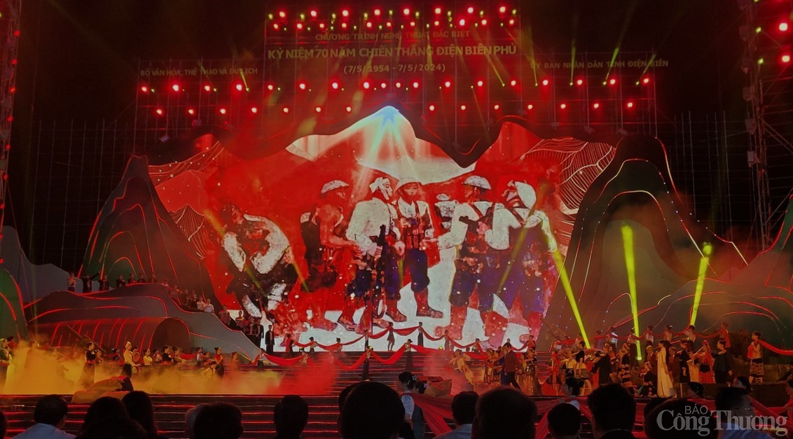 ‘Điện Biên Phủ - Mốc vàng lịch sử’ - Vang vọng khúc hùng ca ‘Điện Biên Phủ - Mốc vàng lịch sử’ - Vang vọng khúc hùng ca