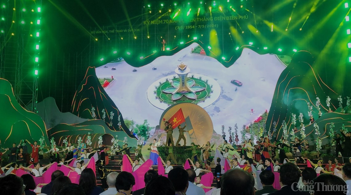 ‘Điện Biên Phủ - Mốc vàng lịch sử’ - Vang vọng khúc hùng ca ‘Điện Biên Phủ - Mốc vàng lịch sử’ - Vang vọng khúc hùng ca