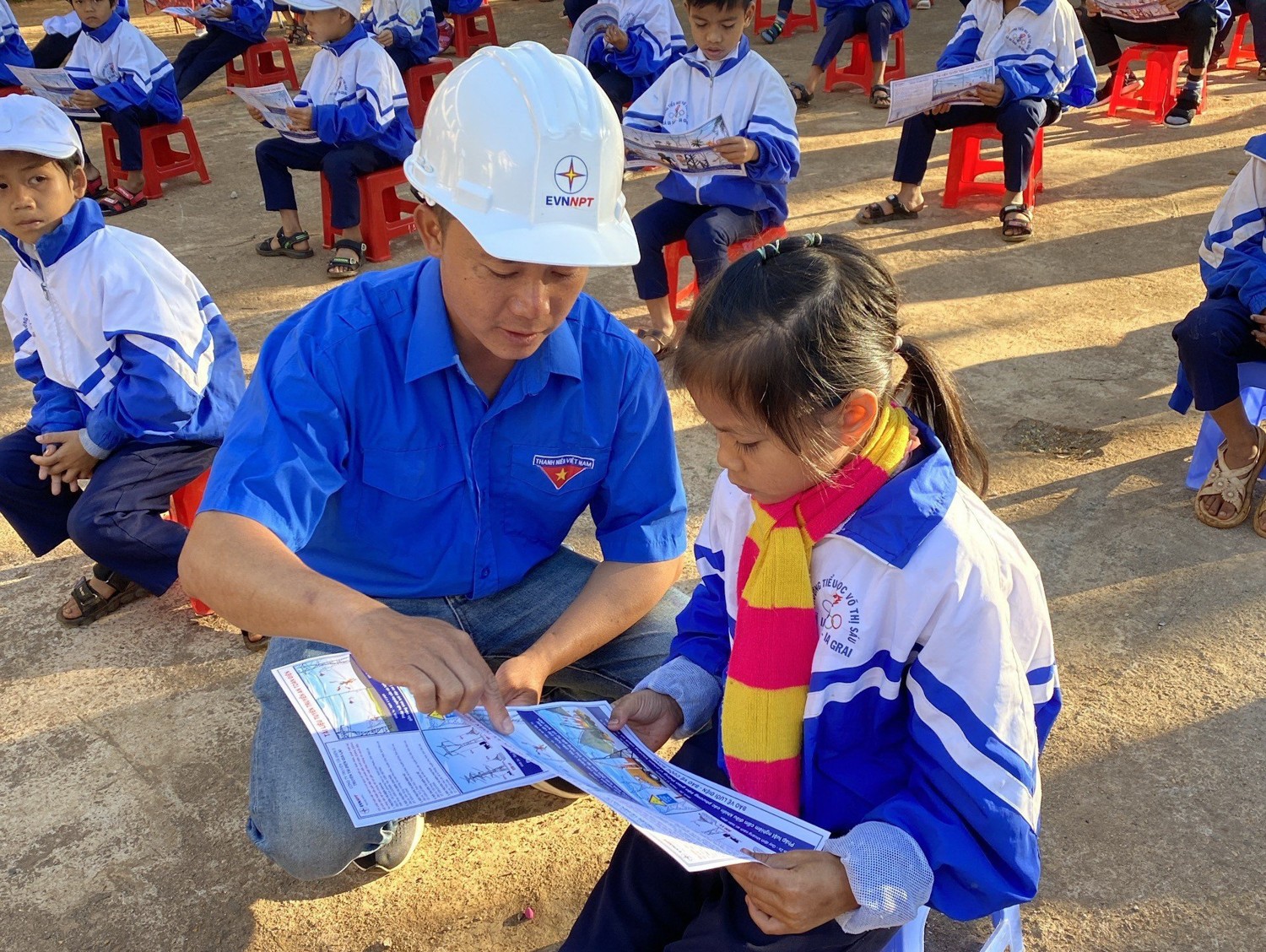 Bài 2: Tăng cường phối hợp trong công tác bảo vệ lưới điện truyền tải Bài 2: Tăng cường phối hợp trong công tác bảo vệ lưới điện truyền tải