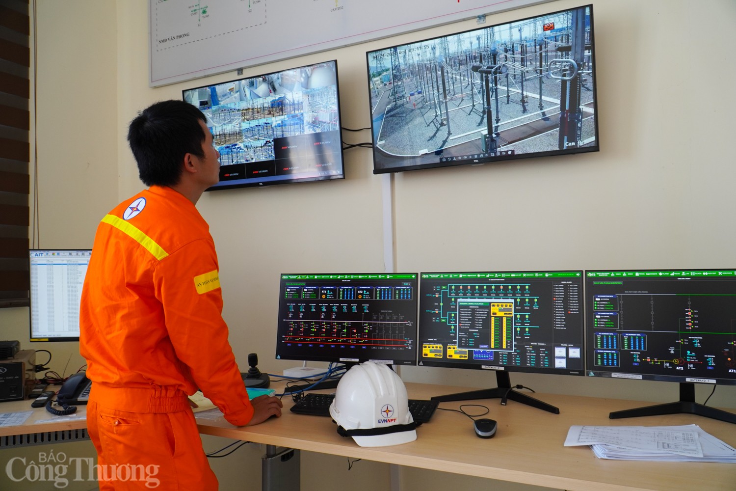 Bài cuối: Ứng dụng công nghệ tiên tiến đảm bảo an toàn truyền tải điện Bài cuối: Ứng dụng công nghệ tiên tiến đảm bảo an toàn truyền tải điện