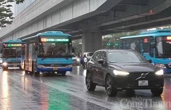 Dự báo thời tiết Hà Nội hôm nay 9/5/2024: Hà Nội có mưa vừa, mưa to, lốc sét, gió mạnh