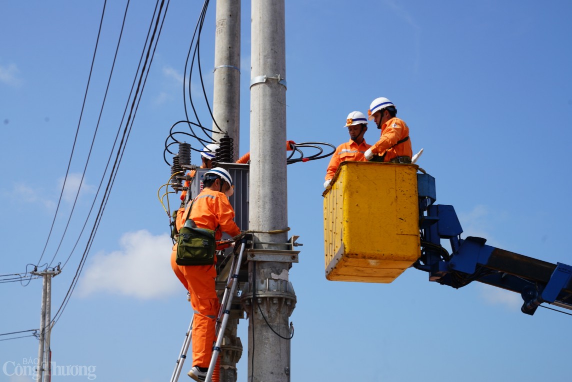 undefined EVNCPC tổ chức diễn tập phòng chống thiên tai và tìm kiếm cứu nạn năm 2024