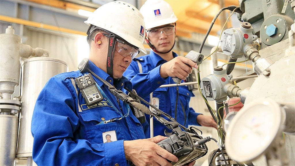 NLĐ BSR làm chủ khoa học công nghệ lọc hóa dầu, có hàng trăm sáng kiến làm lợi cho Công ty NLĐ BSR làm chủ khoa học công nghệ lọc hóa dầu, có hàng trăm sáng kiến làm lợi cho Công ty