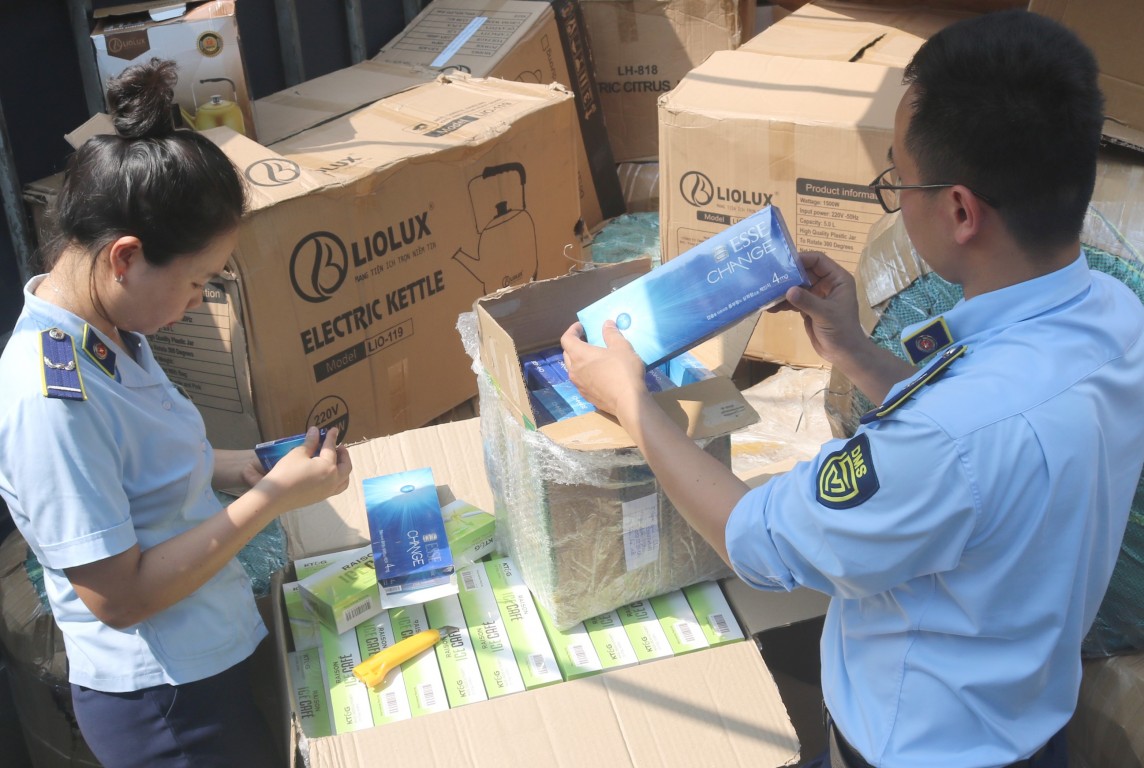 “Điểm danh” những địa bàn, điểm nóng về vận chuyển, kinh doanh thuốc lá lậu