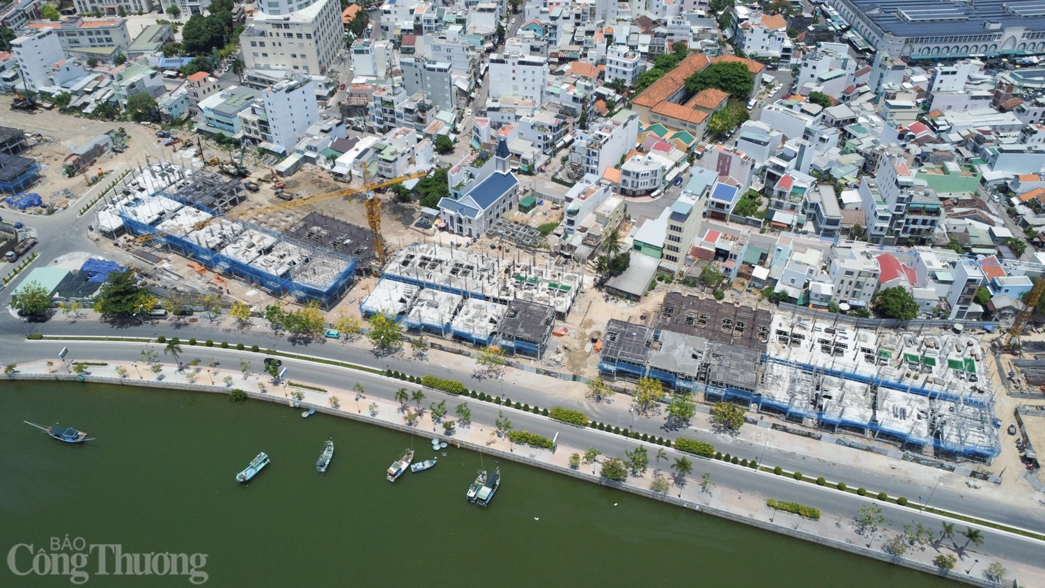 Hiện trạng dự án hơn 2.700 tỷ đồng chậm tiến độ án ngữ 'đất vàng' Nha Trang Hiện trạng dự án hơn 2.700 tỷ đồng chậm tiến độ án ngữ 'đất vàng' Nha Trang