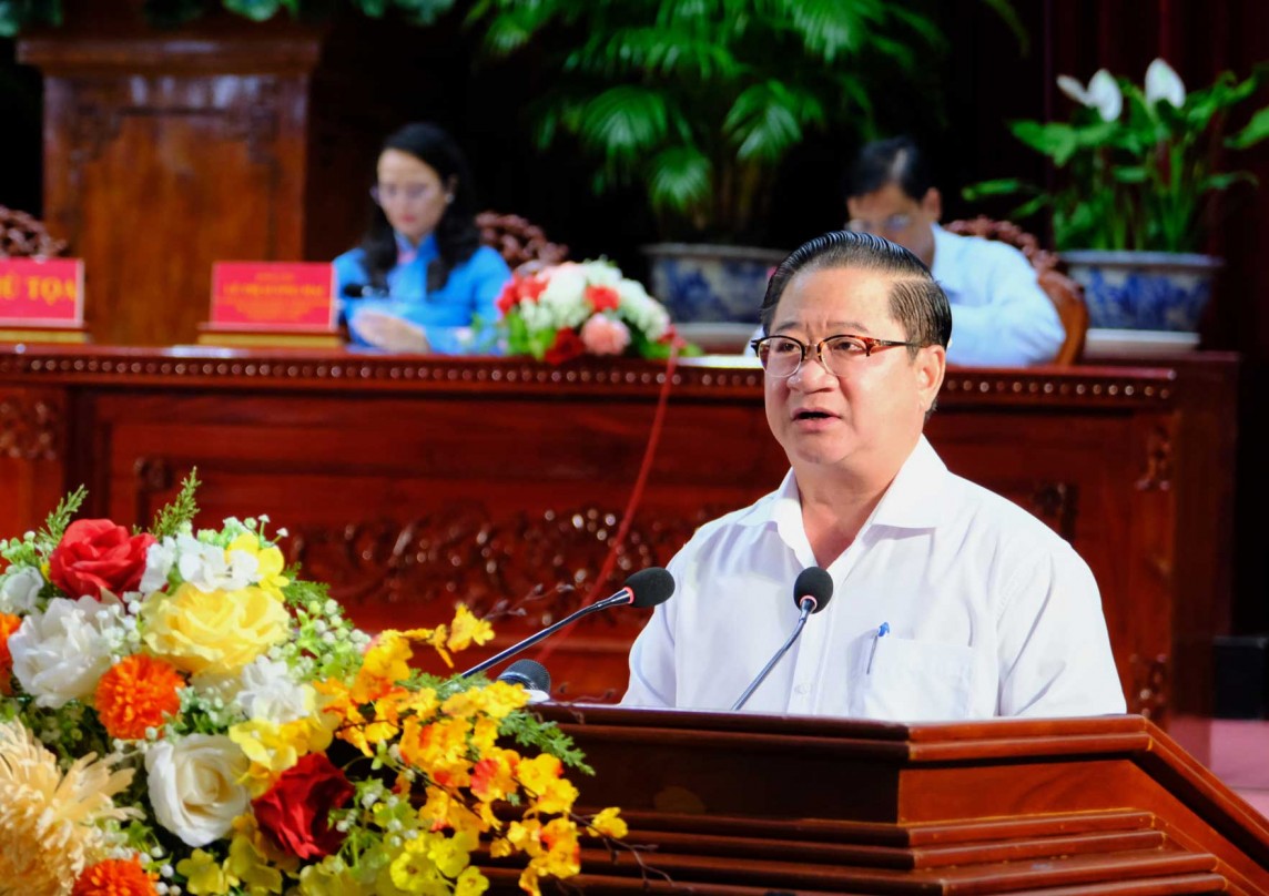 Chủ tịch UBND TP. Cần Thơ Trần Việt Trường Chủ tịch UBND TP. Cần Thơ Trần Việt Trường