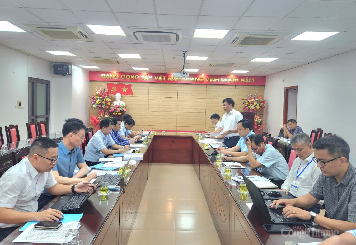 Bộ Công Thương kiểm tra công tác sử dụng năng lượng tiết kiệm và hiệu quả tại Lào Cai Bộ Công Thương kiểm tra công tác sử dụng năng lượng tiết kiệm và hiệu quả tại Lào Cai