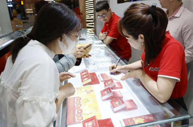 Dự báo giá vàng ngày mai 06/02/2025 Dự báo giá vàng ngày mai 06/02/2025