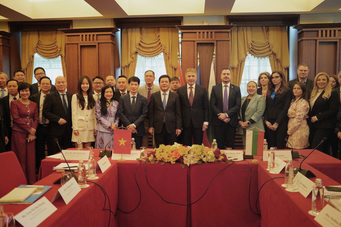 Chùm ảnh: Khoá họp lần thứ 24 UBLCP Việt Nam - Bulgaria về hợp tác kinh tế - thương mại