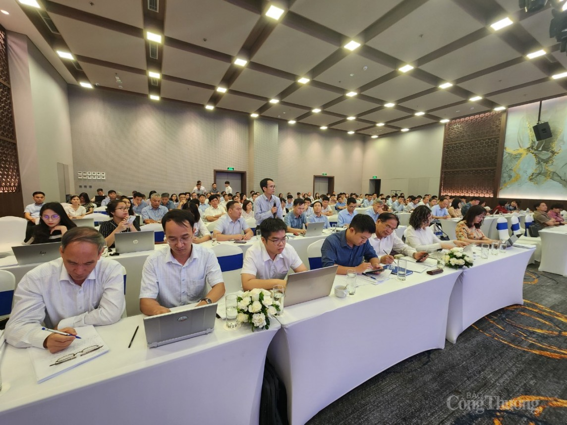 Bộ Tài nguyên và Môi trường lấy ý kiến 2 dự thảo Thông tư về chất thải rắn sinh hoạt Bộ Tài nguyên và Môi trường lấy ý kiến 2 dự thảo Thông tư về chất thải rắn sinh hoạt