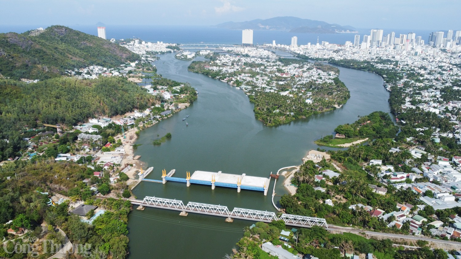 Hiện trạng dự án đập ngăn mặn ở Nha Trang chậm tiến độ nhiều năm