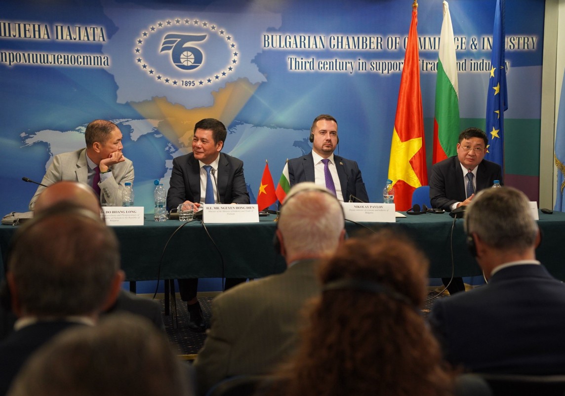 Việt Nam – Bulgaria: Nhiều triển vọng hợp tác trong lĩnh vực cơ khí chế tạo Việt Nam – Bulgaria: Nhiều triển vọng hợp tác trong lĩnh vực cơ khí chế tạo