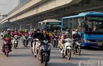 Dự báo thời tiết Hà Nội hôm nay 16/5/2024: Hà Nội ngày nắng, có lúc mưa rào và dông