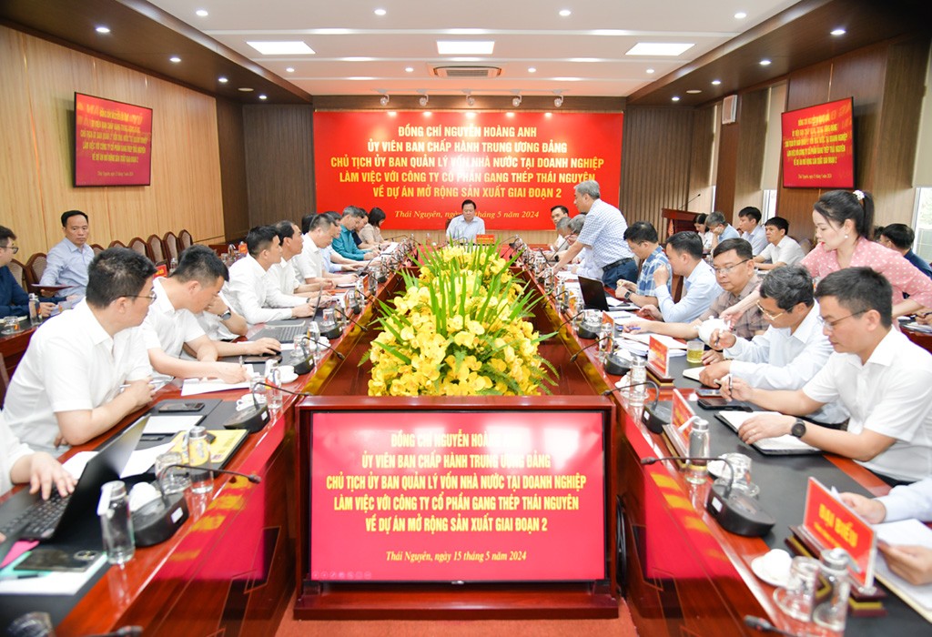 Toàn cảnh buổi làm việc Toàn cảnh buổi làm việc