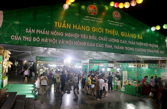 Hà Nội: Hơn 1.000 dòng sản phẩm nông nghiệp tiêu biểu, chất lượng cao được quảng bá Hà Nội: Hơn 1.000 dòng sản phẩm nông nghiệp tiêu biểu, chất lượng cao được quảng bá