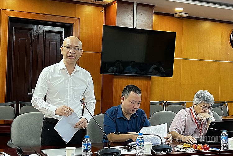 Ông Trần Thanh Hải - Phó Cục trưởng Cục Xuất nhập khẩu (Bộ Công Thương) phát biểu tại cuộc Họp Ông Trần Thanh Hải - Phó Cục trưởng Cục Xuất nhập khẩu (Bộ Công Thương) phát biểu tại cuộc Họp