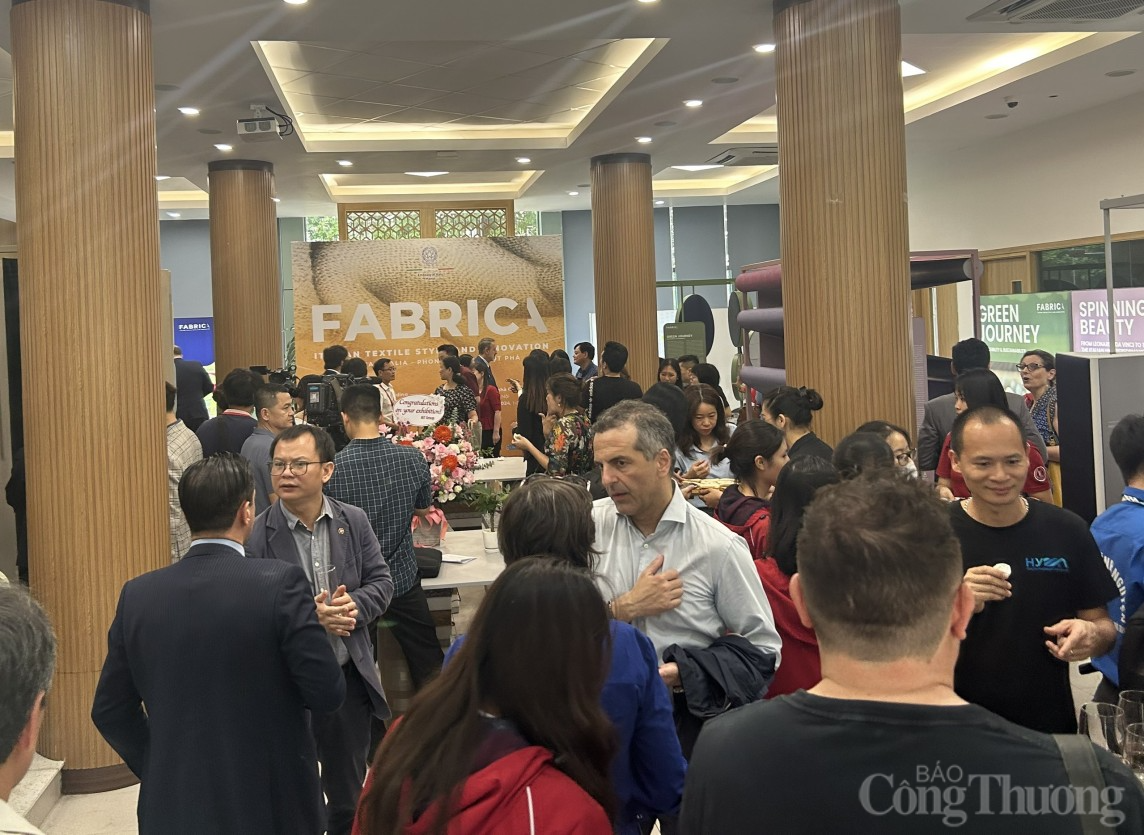 Triển lãm Fabrica: Kết nối thúc đẩy thương mại song phương từ ngành dệt may Việt Nam - Italia Triển lãm Fabrica: Kết nối thúc đẩy thương mại song phương từ ngành dệt may Việt Nam - Italia