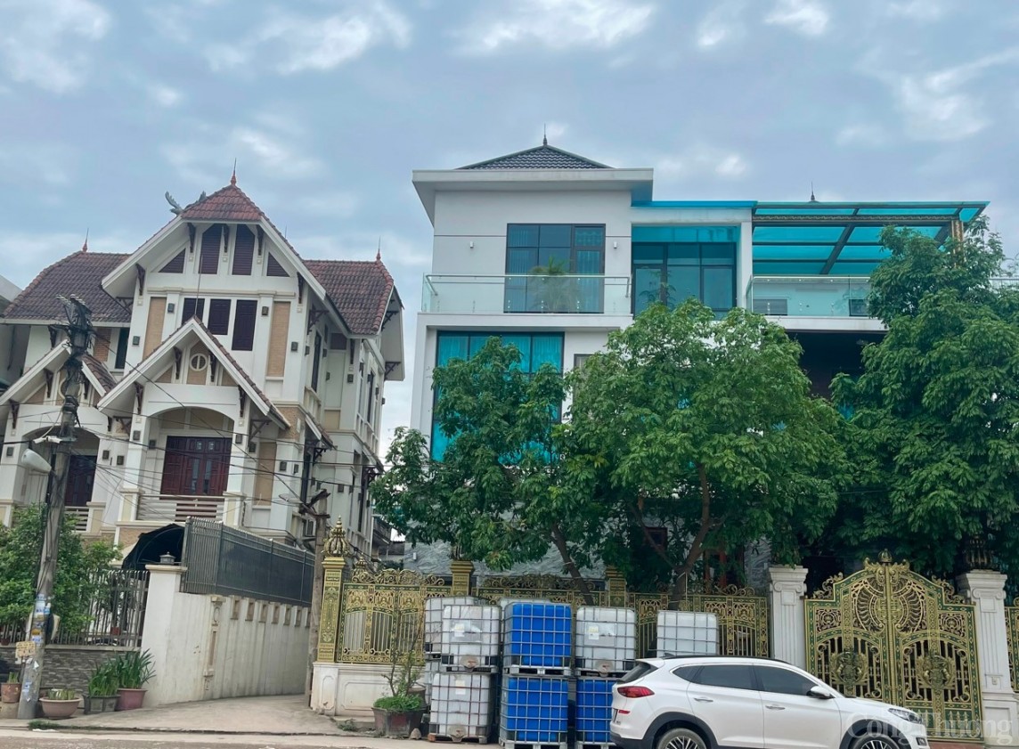 Hưng Yên: Từ ngôi làng quanh năm ăn khoai thành “làng tỷ phú” nhờ nhựa Hưng Yên: Từ ngôi làng quanh năm ăn khoai thành “làng tỷ phú” nhờ nhựa