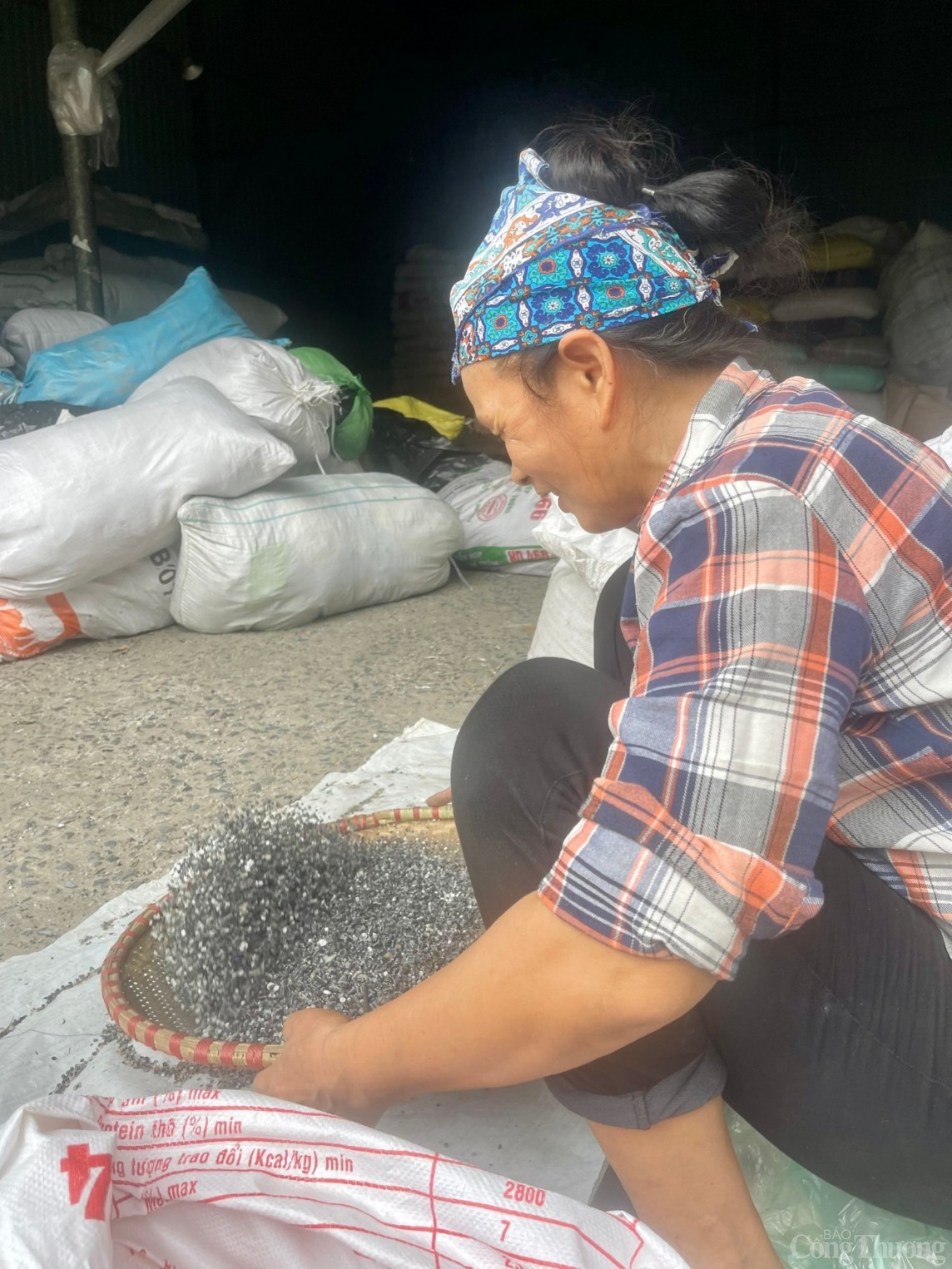 Hưng Yên: Từ ngôi làng quanh năm ăn khoai thành “làng tỷ phú” nhờ nhựa Hưng Yên: Từ ngôi làng quanh năm ăn khoai thành “làng tỷ phú” nhờ nhựa