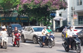 Dự báo thời tiết Hà Nội hôm nay 22/5/2024: Hà Nội ngày nắng gián đoạn, chiều tối và đêm có mưa dông