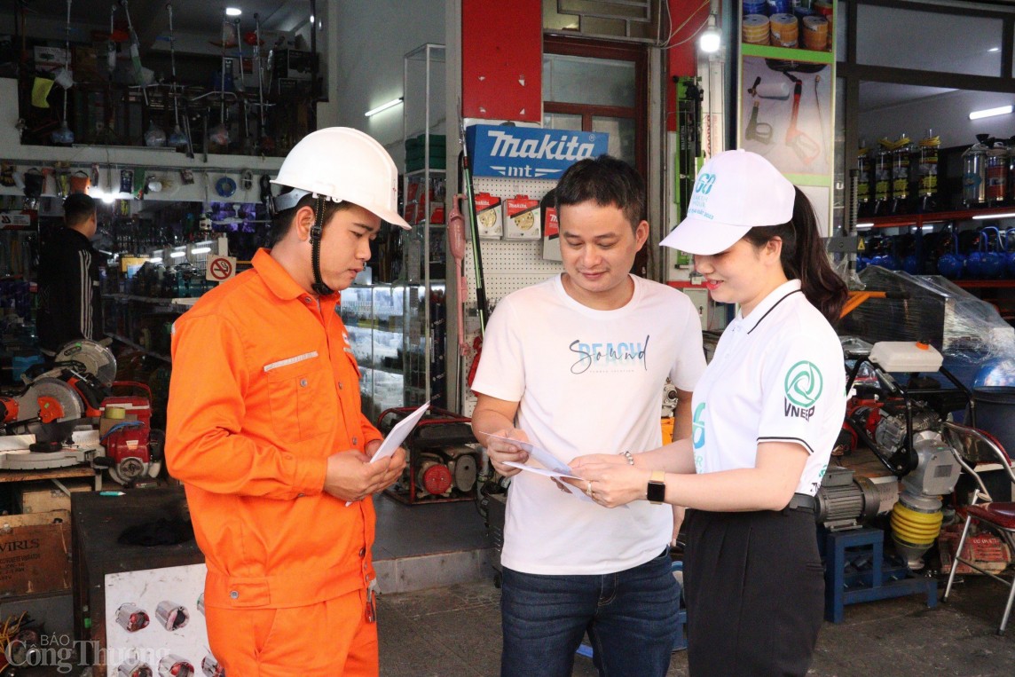 undefined Quảng Bình: Đẩy mạnh các phong trào tiết kiệm điện trong mùa cao điểm