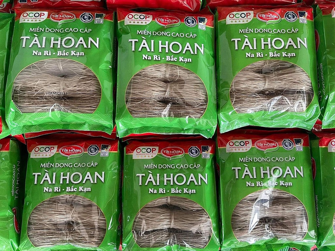 sản phẩm miến dong Tài Hoan được công nhận là sản phẩm CNNT tiêu biểu cấp quốc gia (năm 2021). sản phẩm miến dong Tài Hoan được công nhận là sản phẩm CNNT tiêu biểu cấp quốc gia (năm 2021).