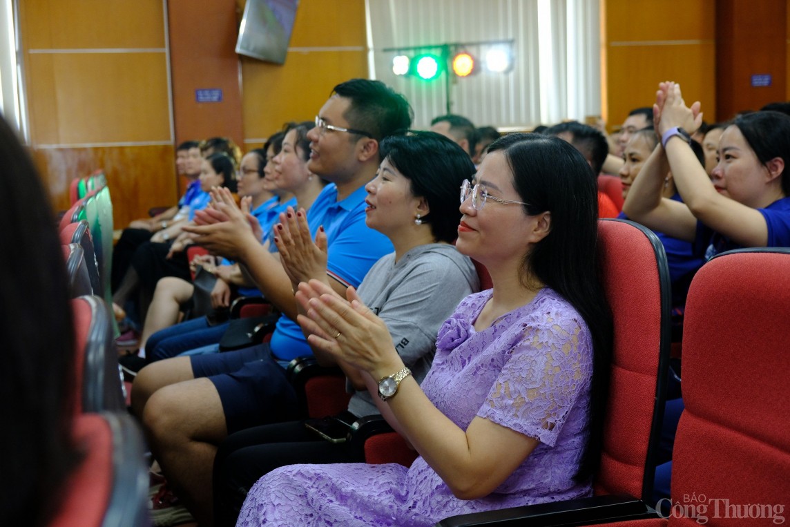 Chùm ảnh lễ trao giải Hội thao Bộ Công Thương mở rộng lần thứ XII năm 2024 Chùm ảnh lễ trao giải Hội thao Bộ Công Thương mở rộng lần thứ XII năm 2024