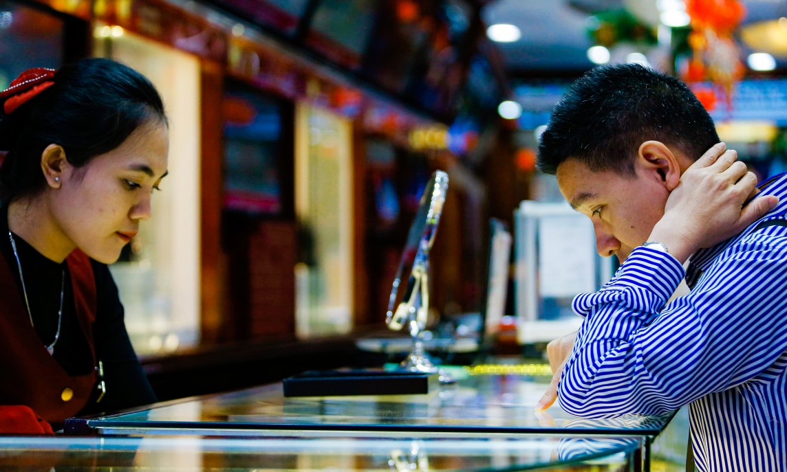 Dự báo giá vàng ngày 28/5/2024: Giá vàng tăng mạnh, chuyên gia khuyến cáo nhà đầu tư?