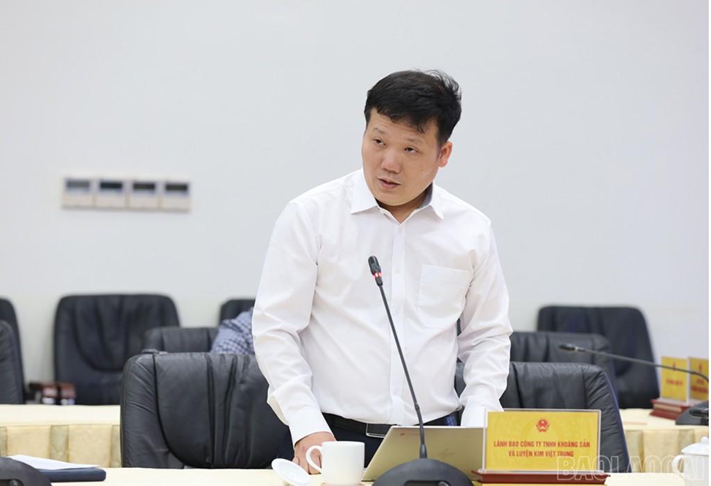 Lãnh đạo VTM đề nghị một số giải pháp tháo gỡ khó khăn trước mắt để đưa Nhà máy Gang thép Lào Cai vào hoạt động. Lãnh đạo VTM đề nghị một số giải pháp tháo gỡ khó khăn trước mắt để đưa Nhà máy Gang thép Lào Cai vào hoạt động.