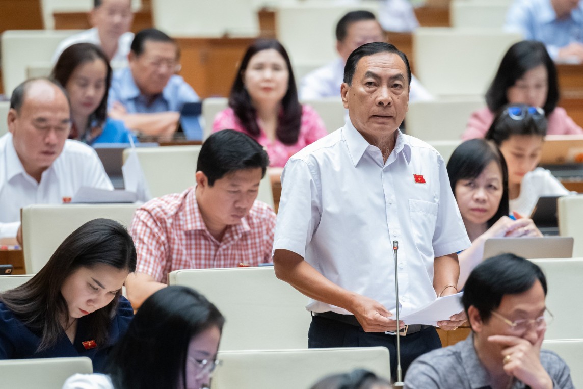 Tạo khuôn khổ pháp lý vượt trội để thu hút đầu tư, phát triển Thủ đô xứng tầm Tạo khuôn khổ pháp lý vượt trội để thu hút đầu tư, phát triển Thủ đô xứng tầm