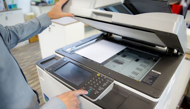 Sử dụng máy in, photocopy, máy quét đúng cách. Ảnh minh họa Sử dụng máy in, photocopy, máy quét đúng cách. Ảnh minh họa
