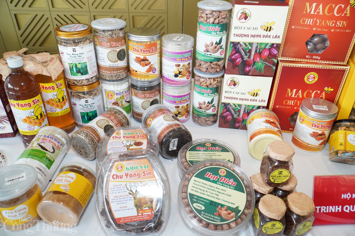 Khánh Hòa và Đắk Lắk bắt tay kết nối giao thương Khánh Hòa và Đắk Lắk bắt tay kết nối giao thương