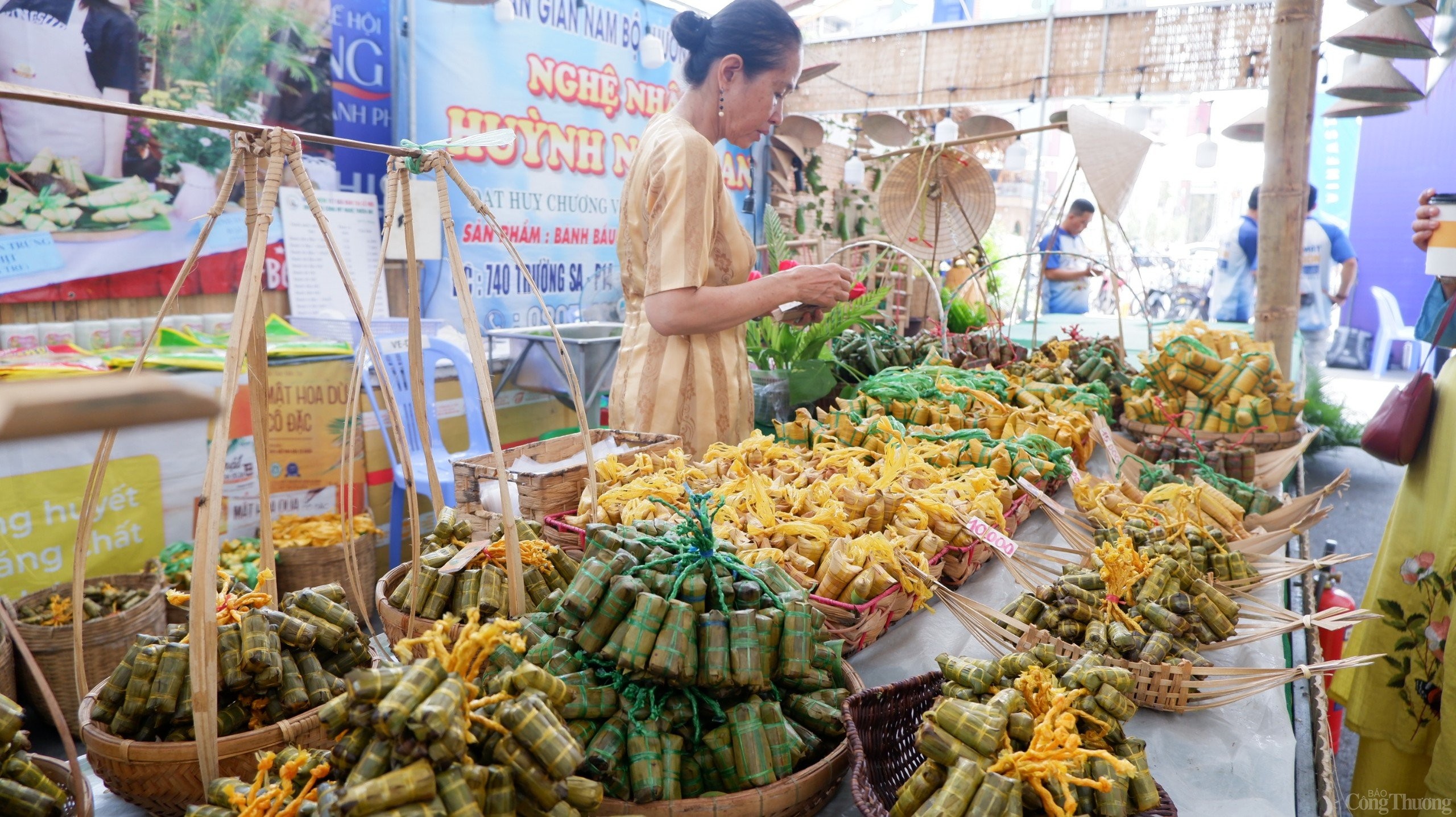 TP. Hồ Chí Minh: Đa dạng ẩm thực vùng miền quy tụ tại Lễ hội sông nước 2024 TP. Hồ Chí Minh: Đa dạng ẩm thực vùng miền quy tụ tại Lễ hội sông nước 2024