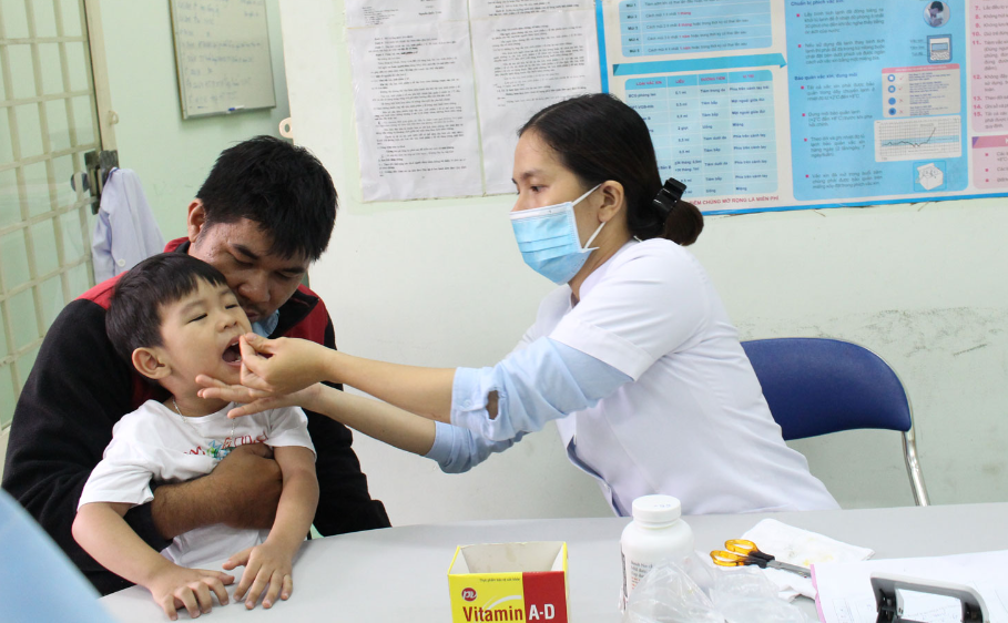 Vitamin A có vai trò quan trọng đối với sức khỏe và sự phát triển toàn diện của trẻ Vitamin A có vai trò quan trọng đối với sức khỏe và sự phát triển toàn diện của trẻ