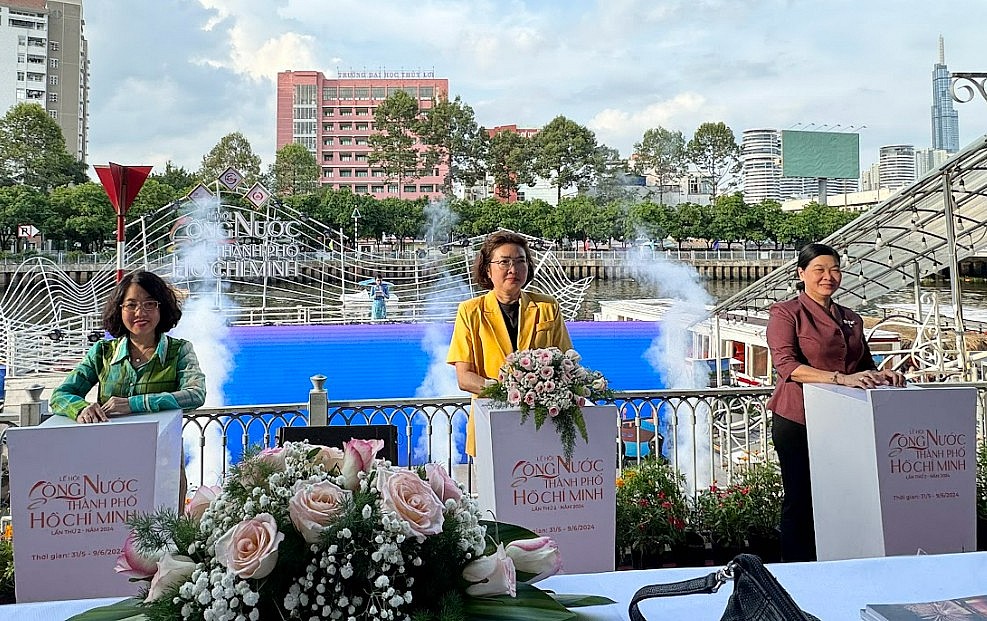 Không gian trên bến dưới thuyền: Tái hiện không gian đặc sắc “Chợ nổi miền Tây Nam Bộ”