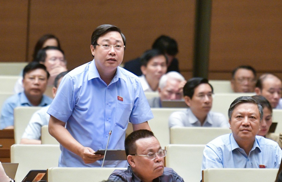 Đại biểu Mai Khanh - Đoàn ĐBQH tỉnh Ninh Bình Đại biểu Mai Khanh - Đoàn ĐBQH tỉnh Ninh Bình